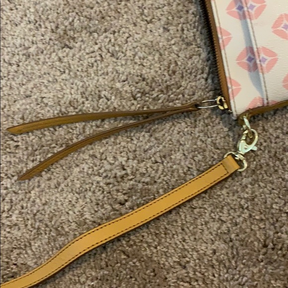 Fossil crossbody bag (wallet INCLUDED) - Picture 7 of 11